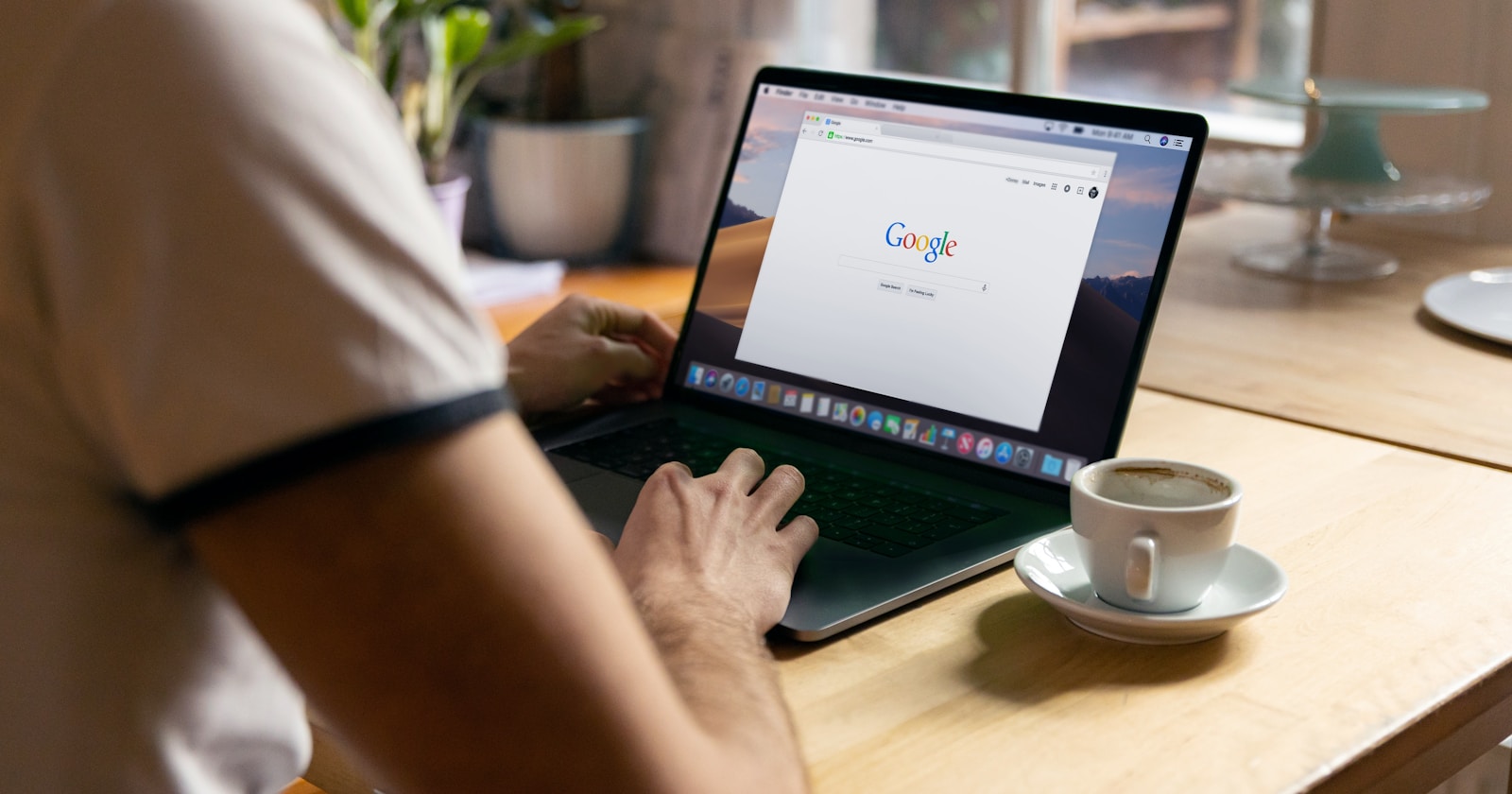 Optimize your Google Ads landing pages for maximum performance in 2026. Learn how to improve Quality Scores